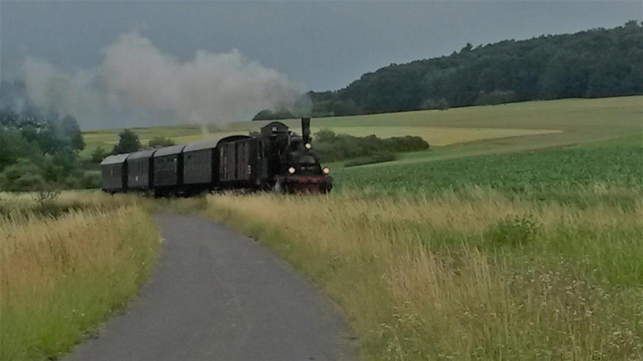 Ferienhaus Zur Kleinen Kneipe Fladungen Exterior foto